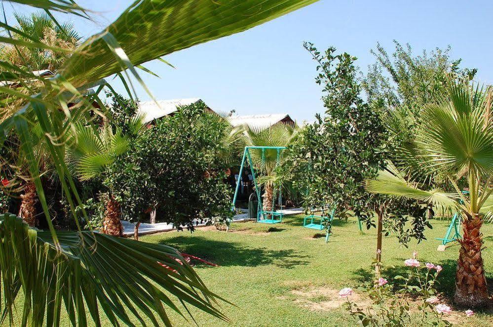 Dream Park Bungalow Titreyengol Exterior photo